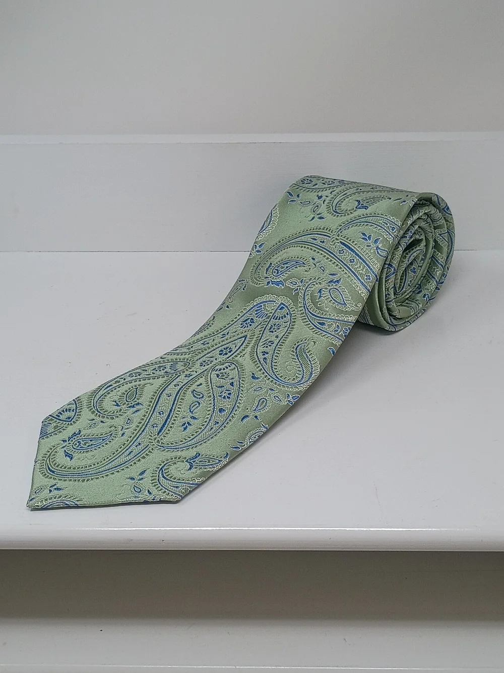Michael Kors Light Green Paisley Silk Tie with Blue Accents